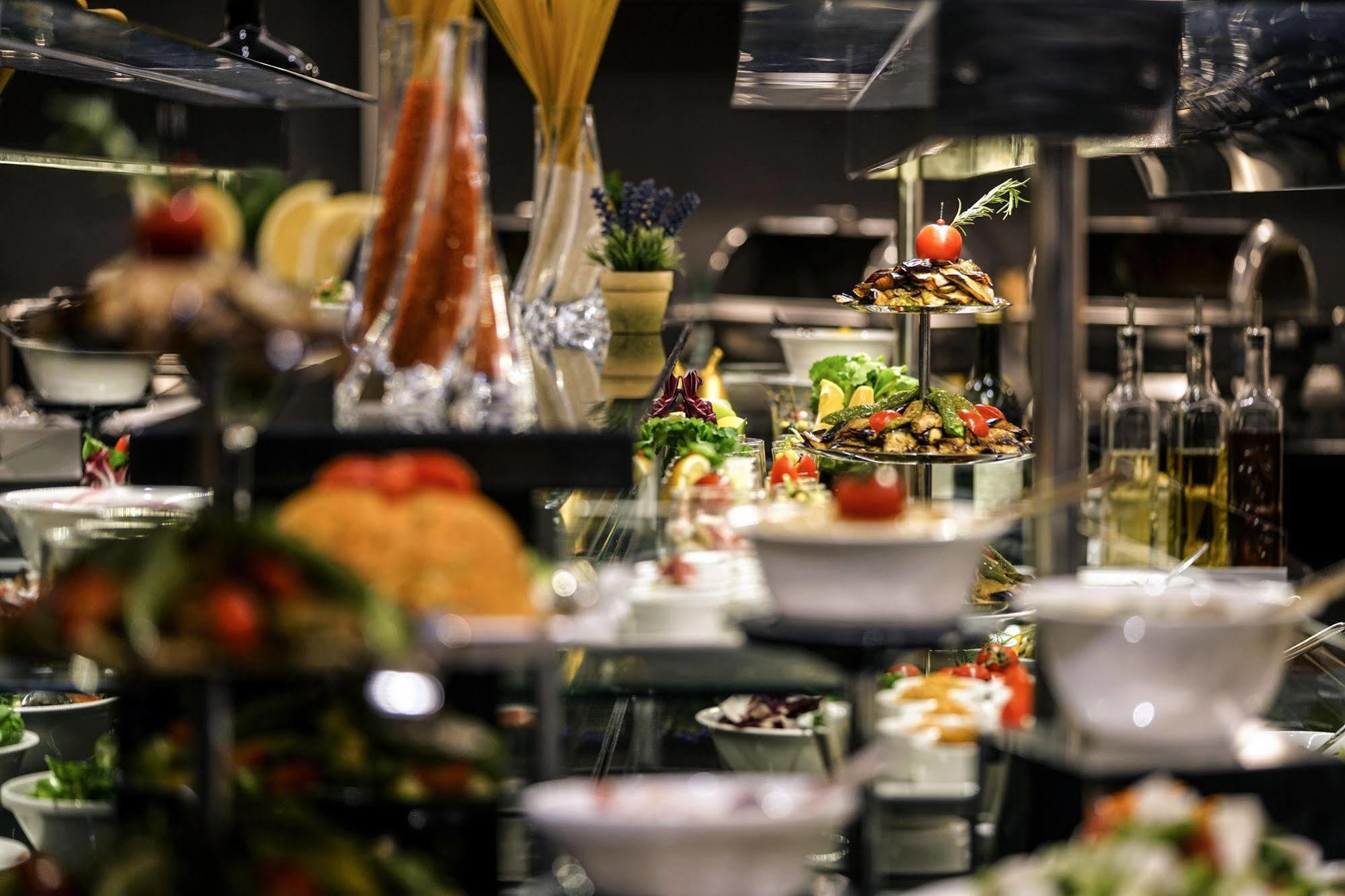 Hilton Garden Inn Eskişehir Luaran gambar